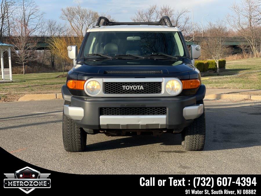 Used 2007 Toyota FJ Cruiser Manual Transmission image 9