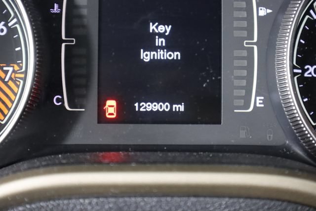 Used 2014 Jeep Cherokee Latitude w/ Cold Weather Group AWD/4WD image 36