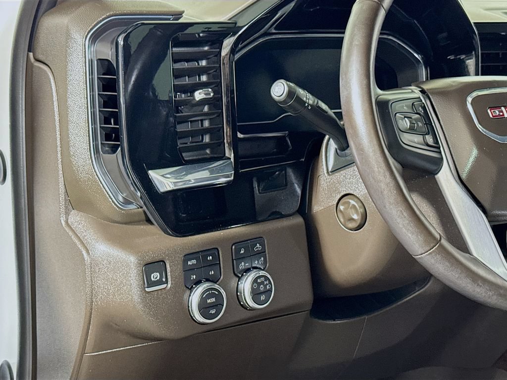 Certified 2024 GMC Sierra 1500 SLT AWD/4WD image 8