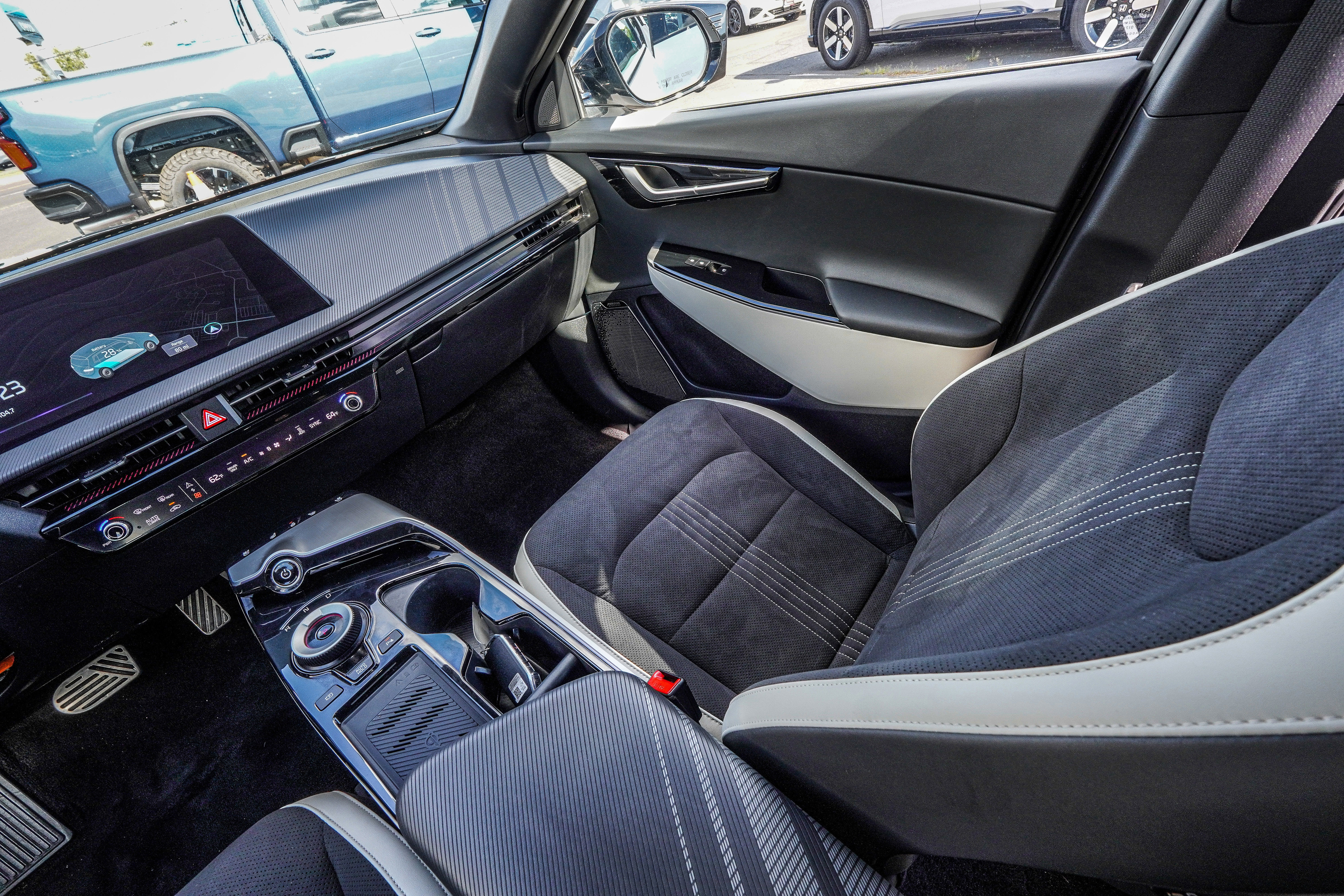 Used 2024 Kia EV6 GT-Line image 43