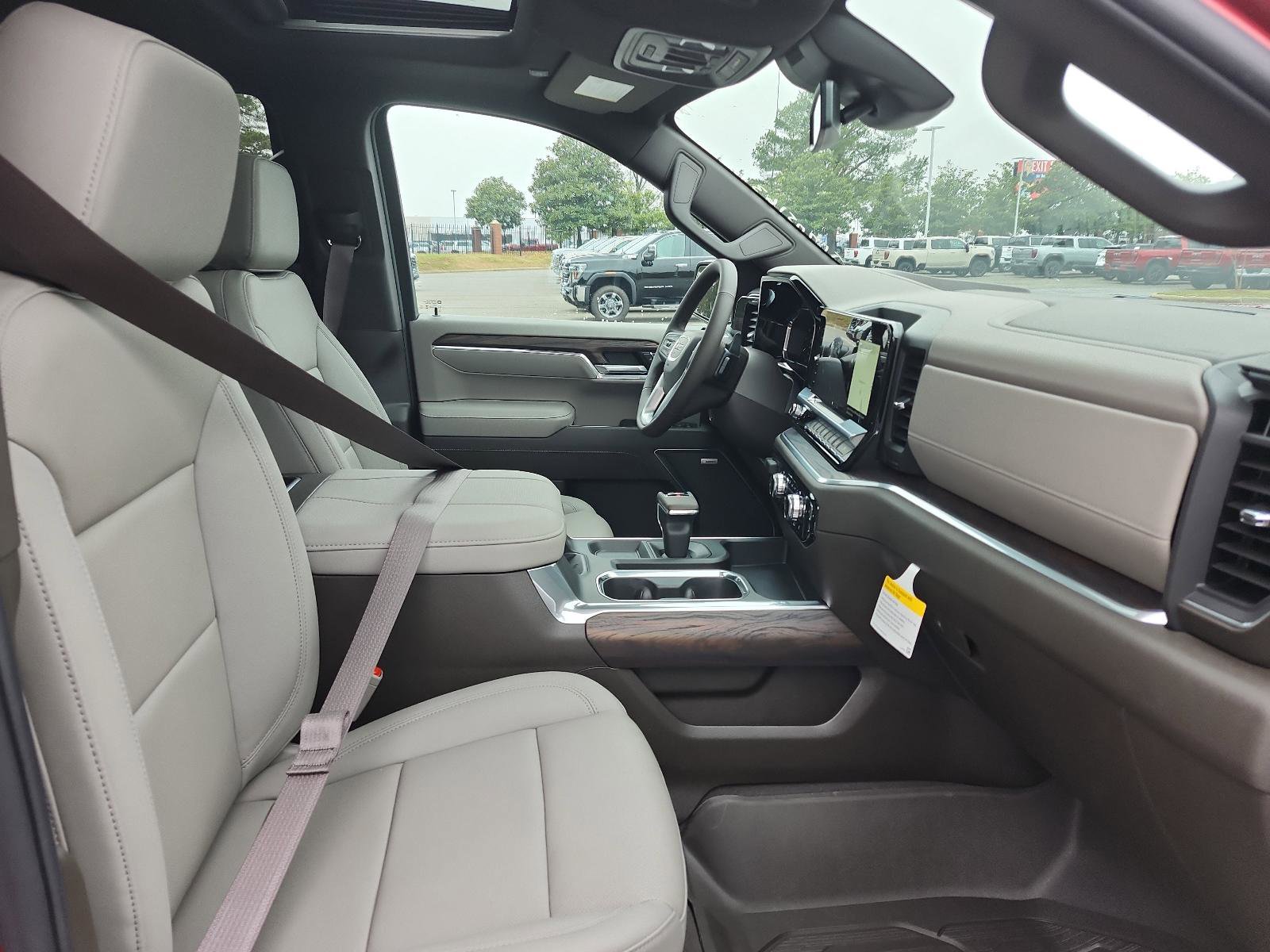 New 2026 GMC Sierra 1500 SLT w/ SLT Premium Plus Package image 8