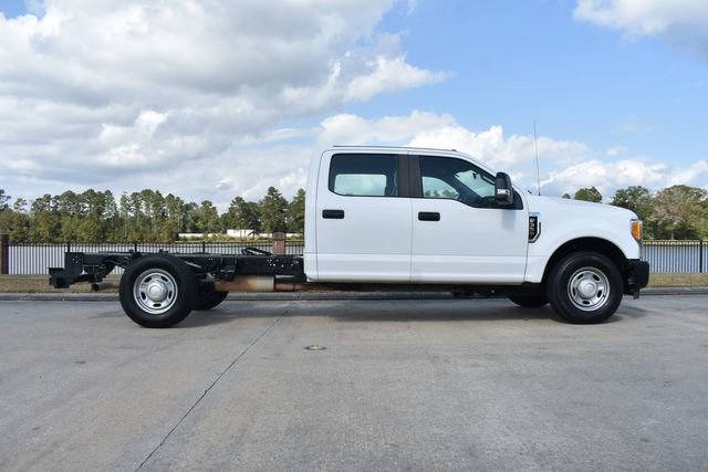 Used 2017 Ford F350 XL w/ Power Equipment Group image 3
