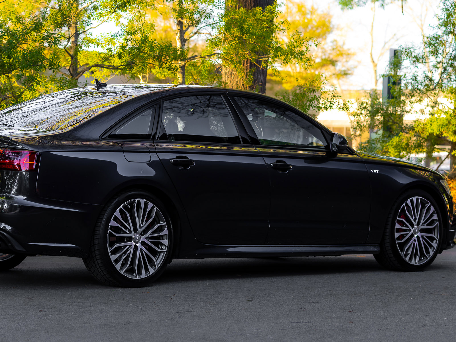 Used 2017 Audi S6 Premium Plus w/ S6 Sport Package image 51