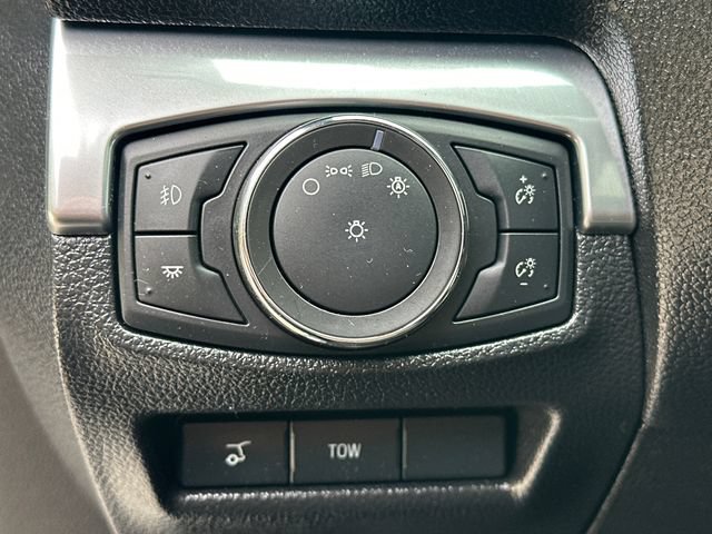 Used 2018 Ford Explorer Sport w/ Equipment Group 401A AWD/4WD image 28