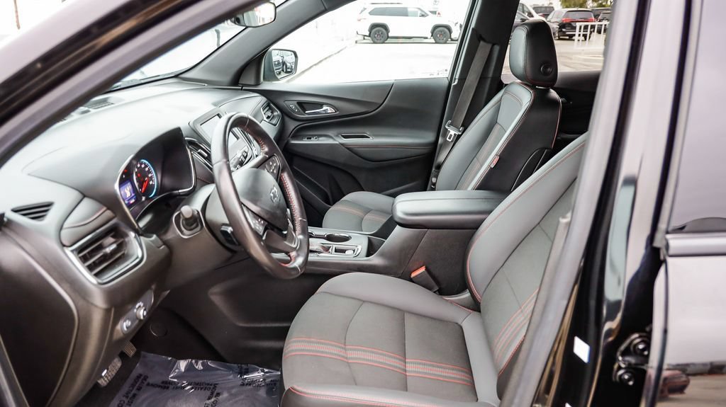 Used 2022 Chevrolet Equinox RS FWD image 21
