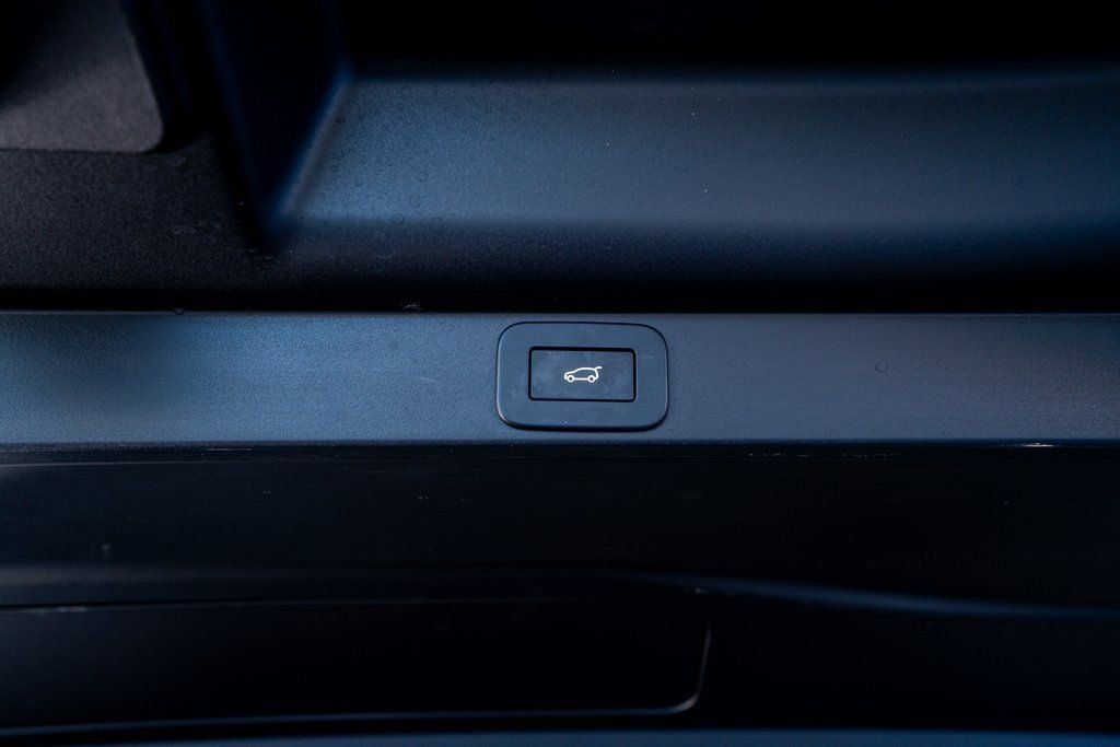 Used 2024 Land Rover Range Rover Autobiography image 64