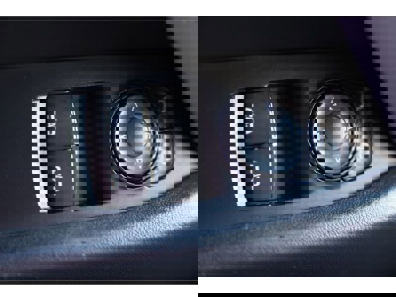 Used 2020 Chevrolet Camaro LT w/ RS Package image 26