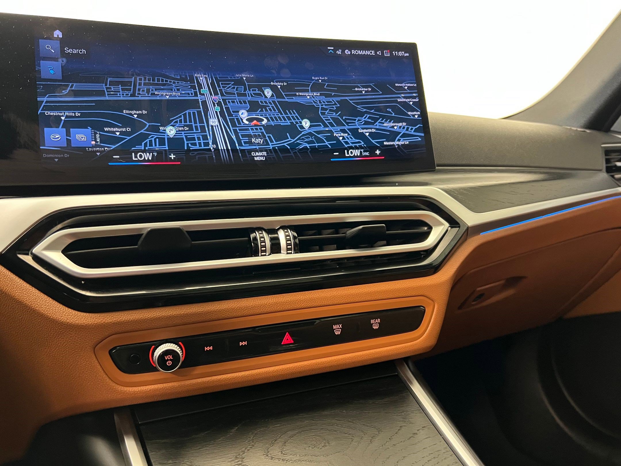 Certified 2023 BMW i4 eDrive35 w/ Premium Package image 28