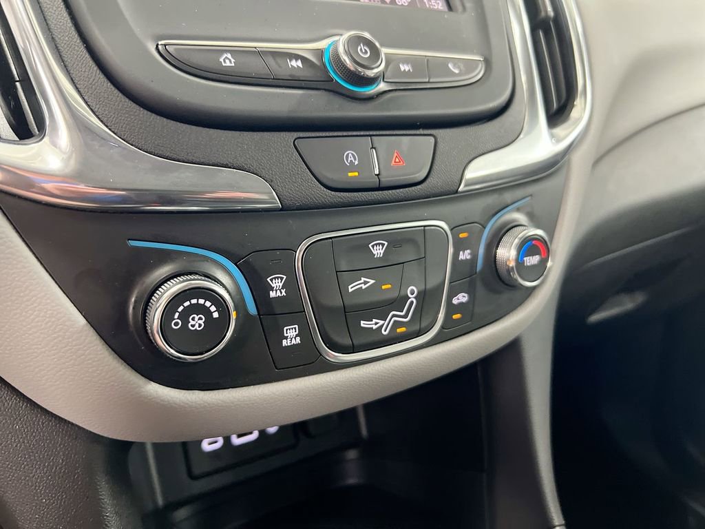 Used 2023 Chevrolet Equinox LS AWD/4WD image 19