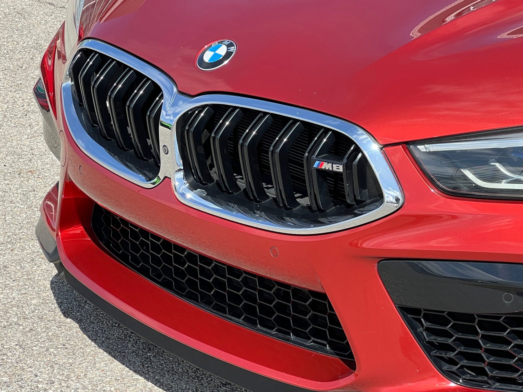 Used 2020 BMW M8 Coupe w/ Driving Assistance Package AWD/4WD image 15