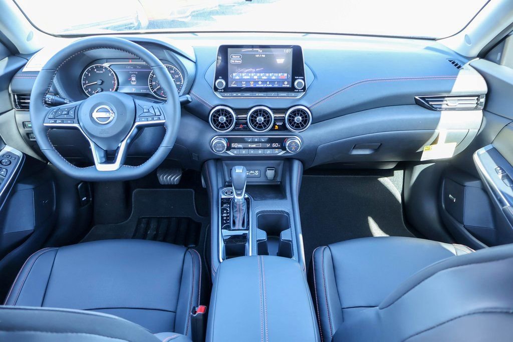 New 2025 Nissan Sentra SR image 6