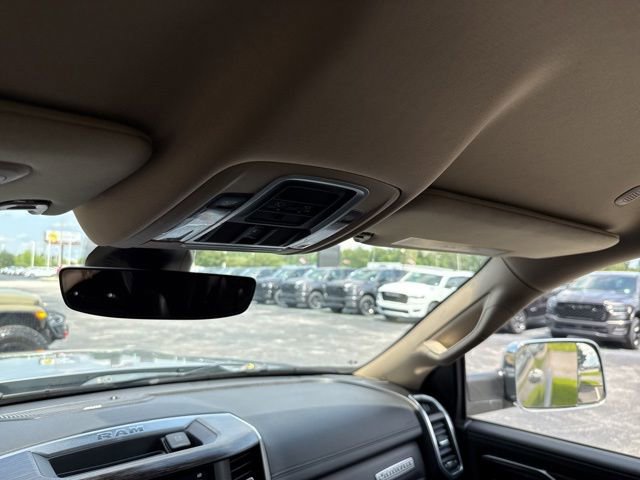 Used 2020 RAM 2500 Laramie AWD/4WD image 18