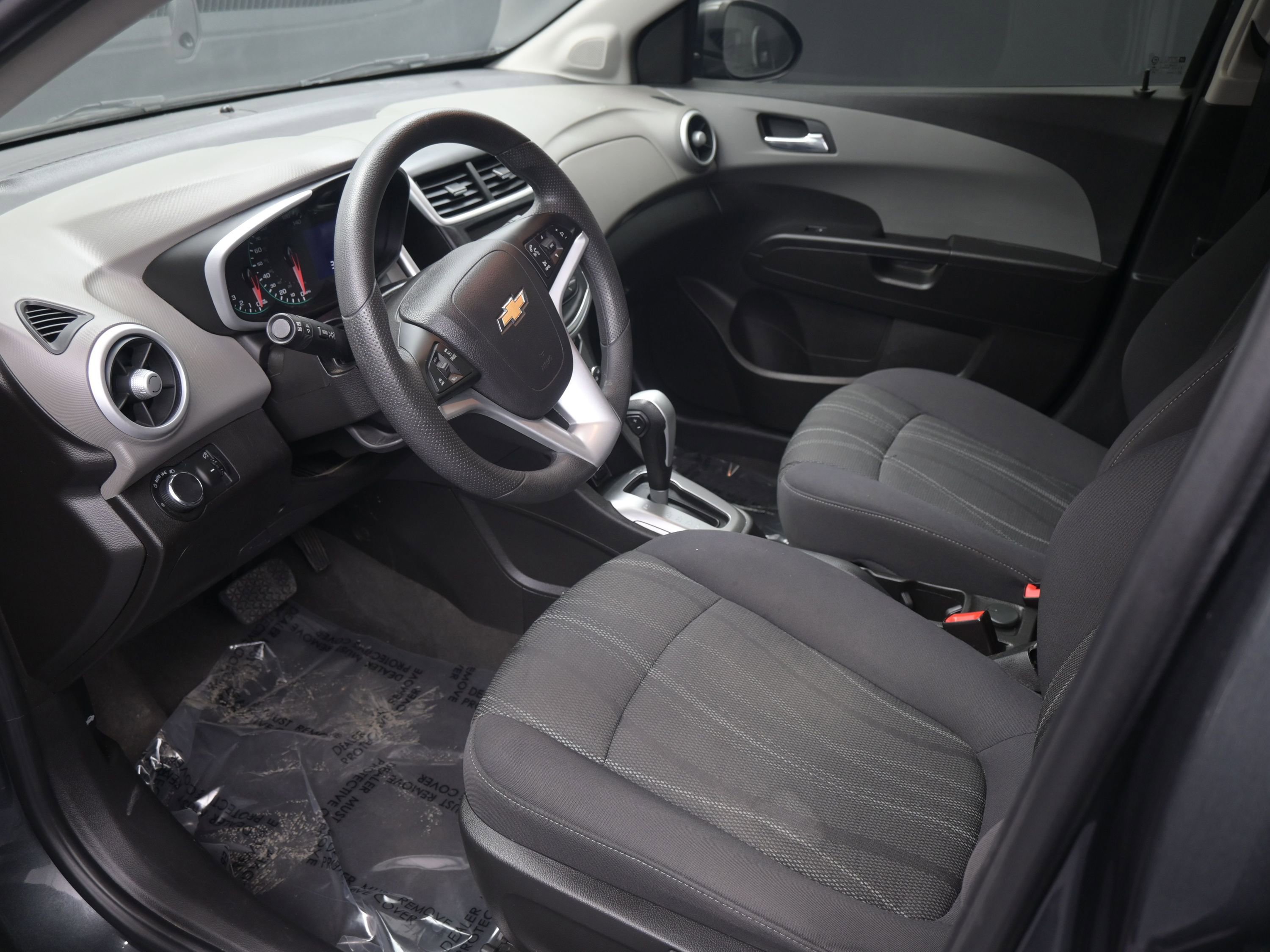 Used 2020 Chevrolet Sonic LT image 13