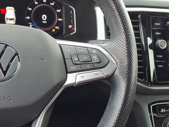 Used 2022 Volkswagen Atlas Cross Sport SEL Premium R-Line image 19