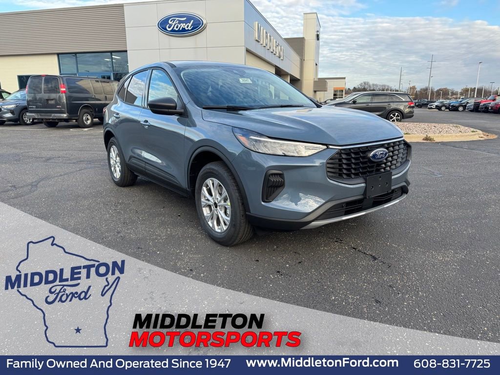 New 2026 Ford Escape Active w/ Cold Weather Package AWD/4WD image 1