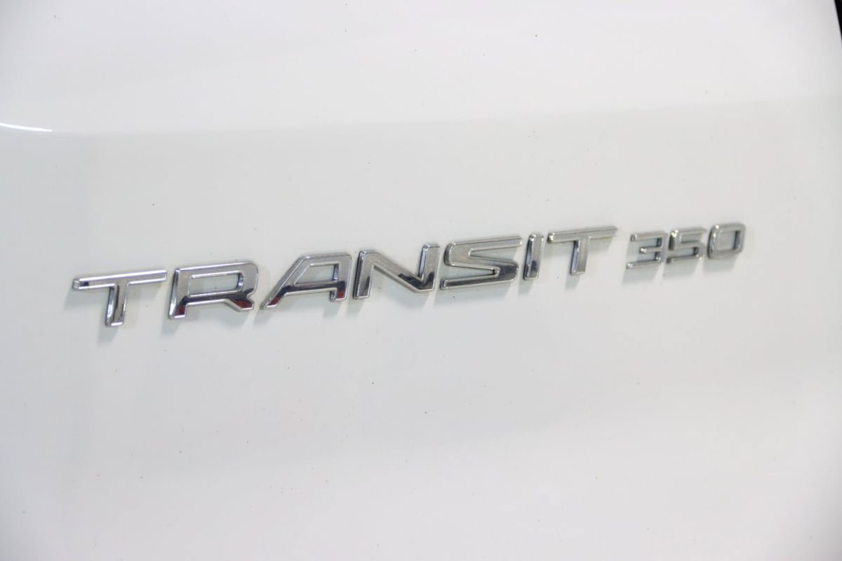 Used 2016 Ford Transit 350 XLT RWD image 11