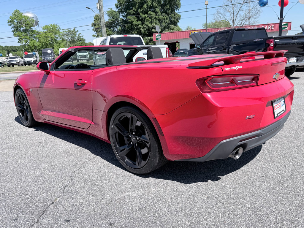 Used 2017 Chevrolet Camaro SS RWD image 7