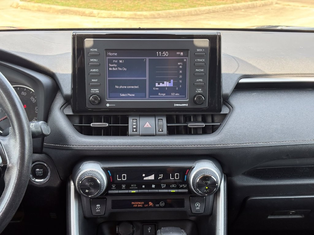 Used 2022 Toyota RAV4 XLE Premium FWD image 18