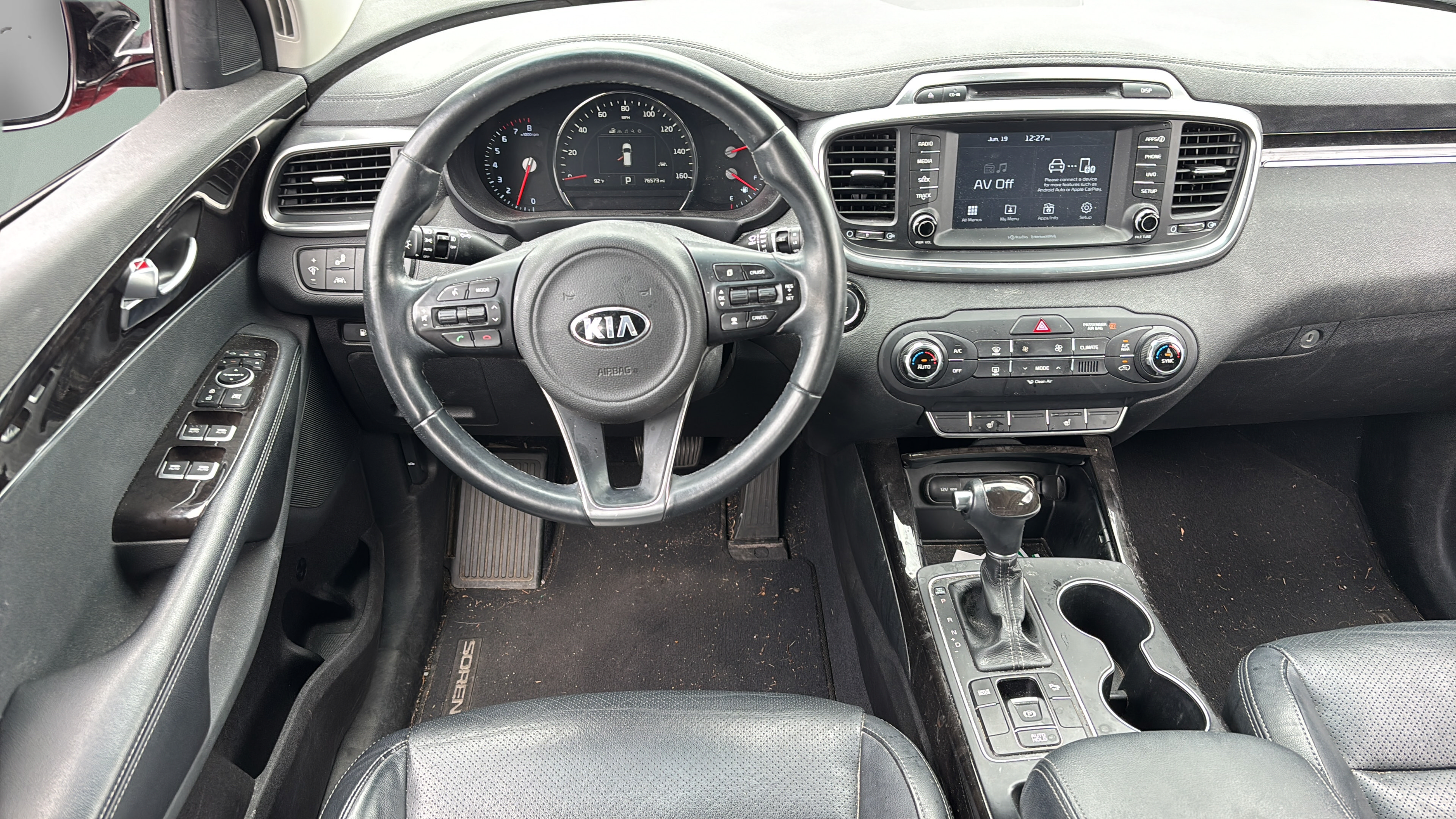 Used 2018 Kia Sorento EX w/ EX Advanced Touring Package FWD image 11