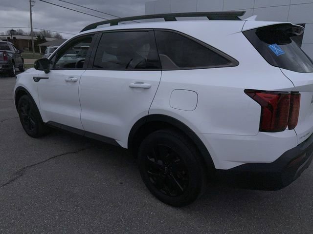 Used 2023 Kia Sorento S w/ Panoramic Sunroof Package image 17