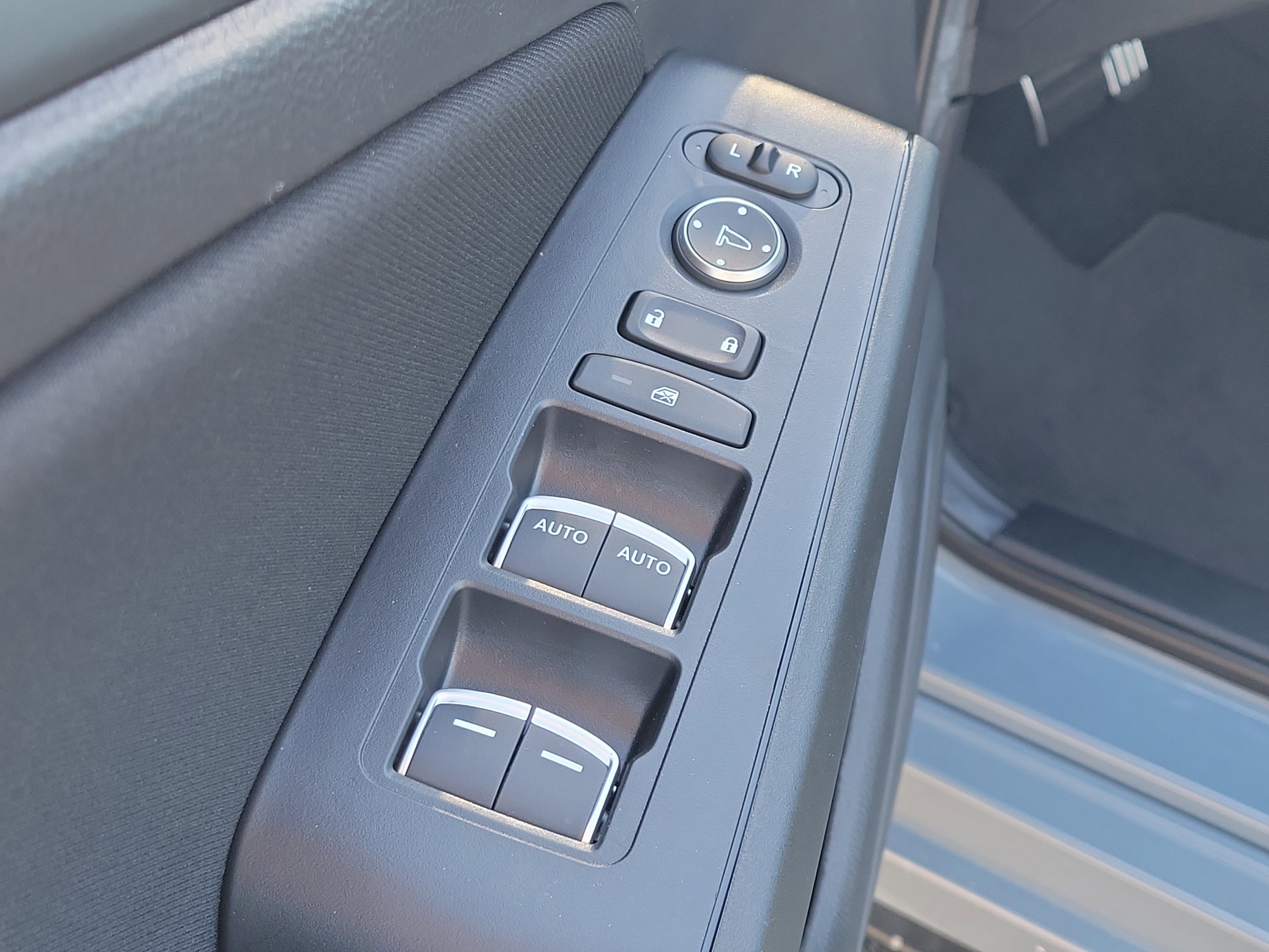 Used 2025 Honda Civic Sport image 20