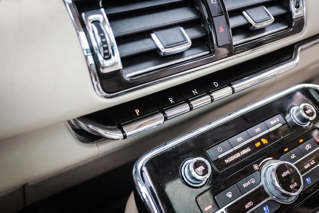 Used 2018 Lincoln Navigator L Reserve w/ Technology Package AWD/4WD image 45