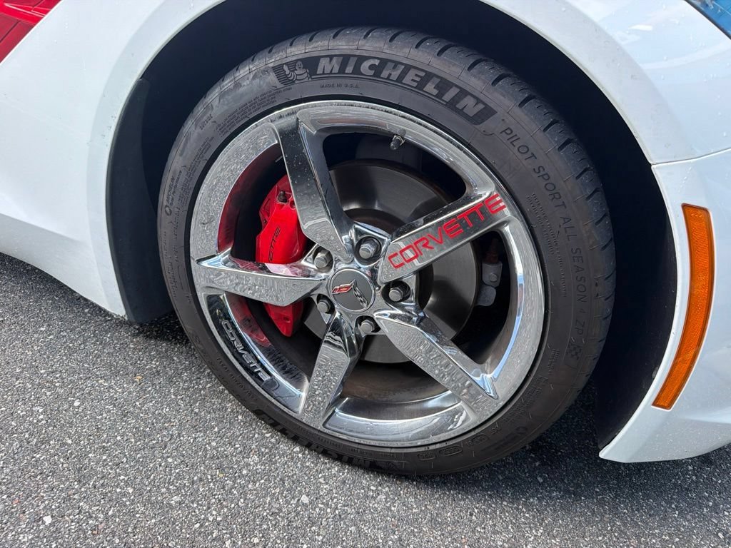 Used 2014 Chevrolet Corvette Stingray Coupe RWD image 9
