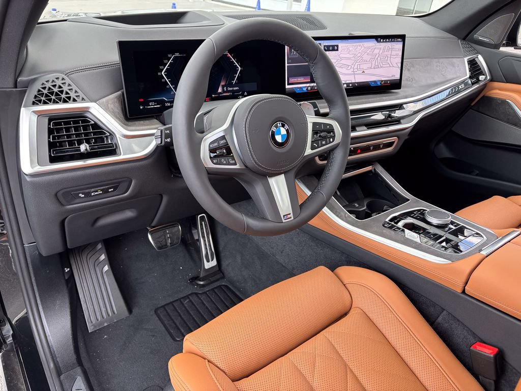 New 2026 BMW X5 xDrive40i w/ M Sport Package AWD/4WD image 14