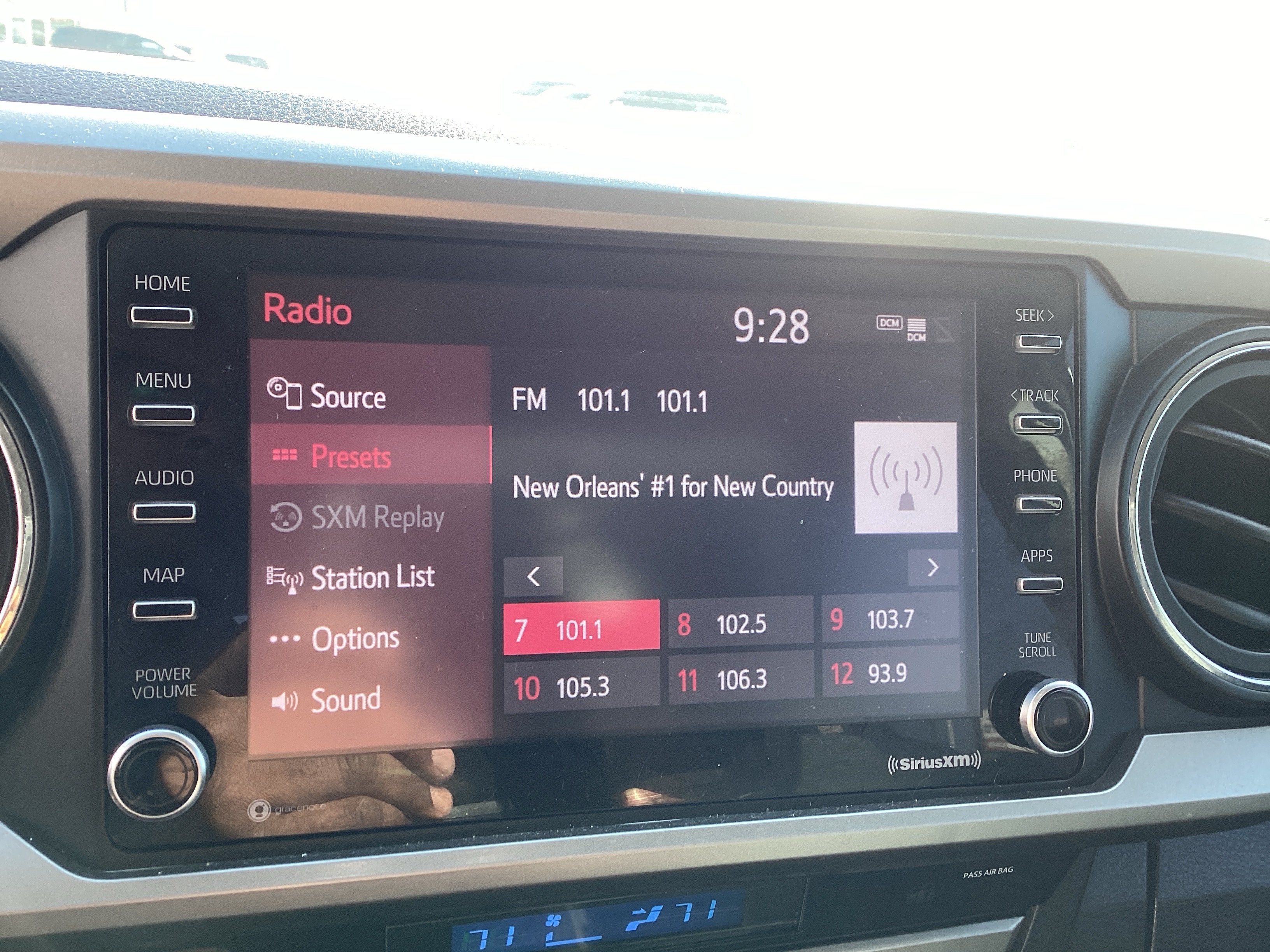 Used 2021 Toyota Tacoma SR5 RWD image 16