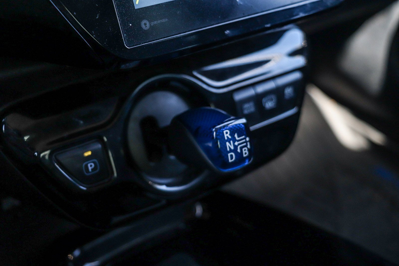 Certified 2018 Toyota Prius Prime Premium FWD image 22