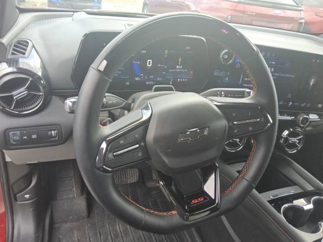Used 2025 Chevrolet Blazer EV SS AWD/4WD image 10
