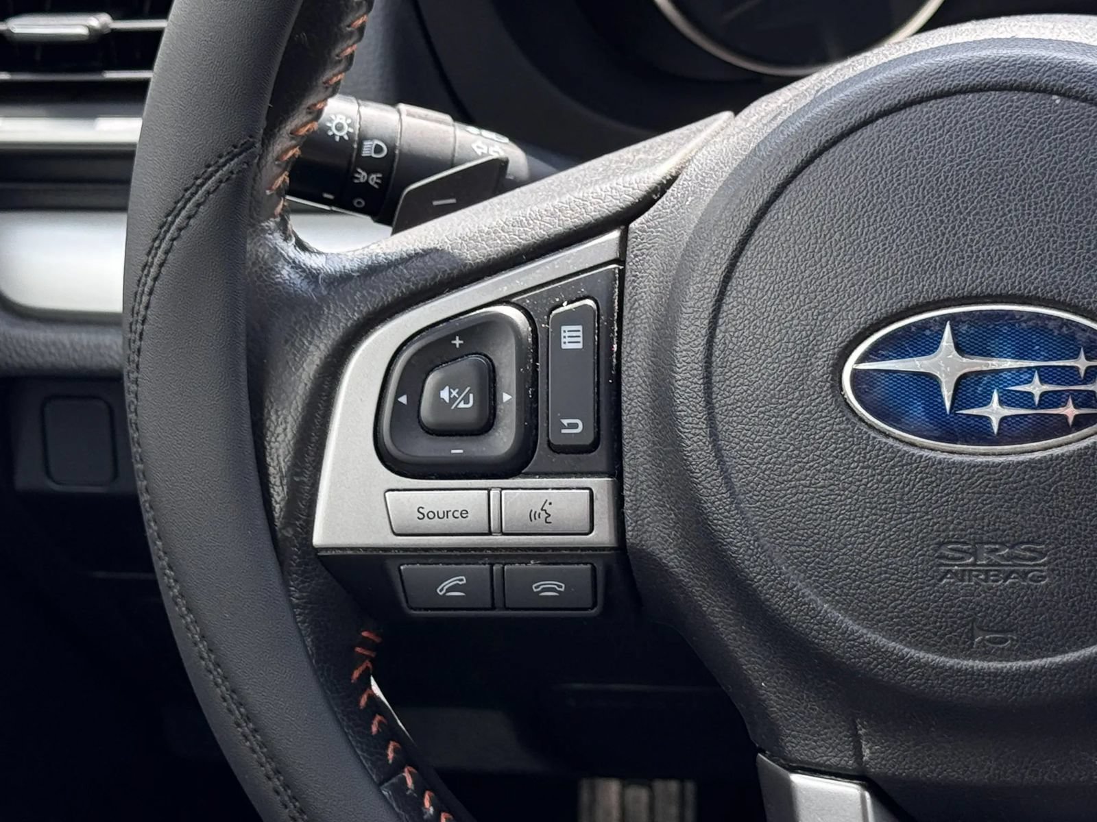 Used 2017 Subaru Crosstrek 2.0i Premium w/ Moonroof Package AWD/4WD image 25