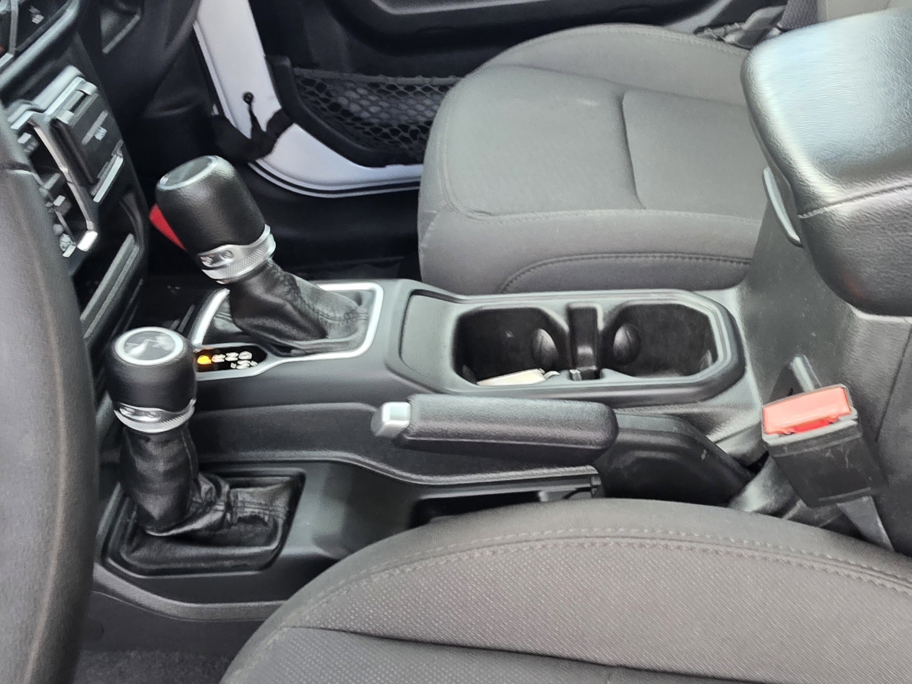 Certified 2023 Jeep Gladiator Sport image 13