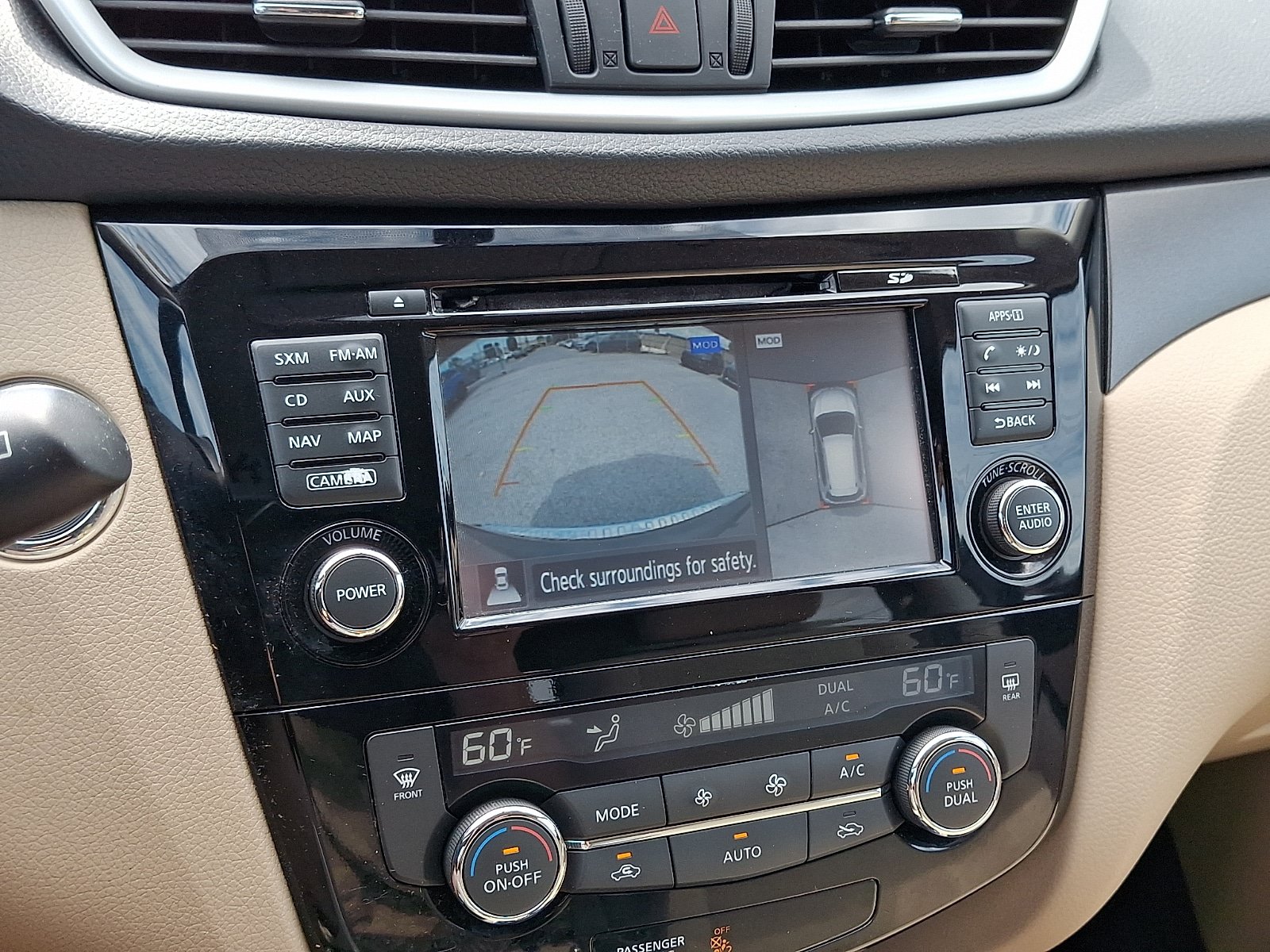 Used 2016 Nissan Rogue SV w/ SV Premium Package FWD image 20