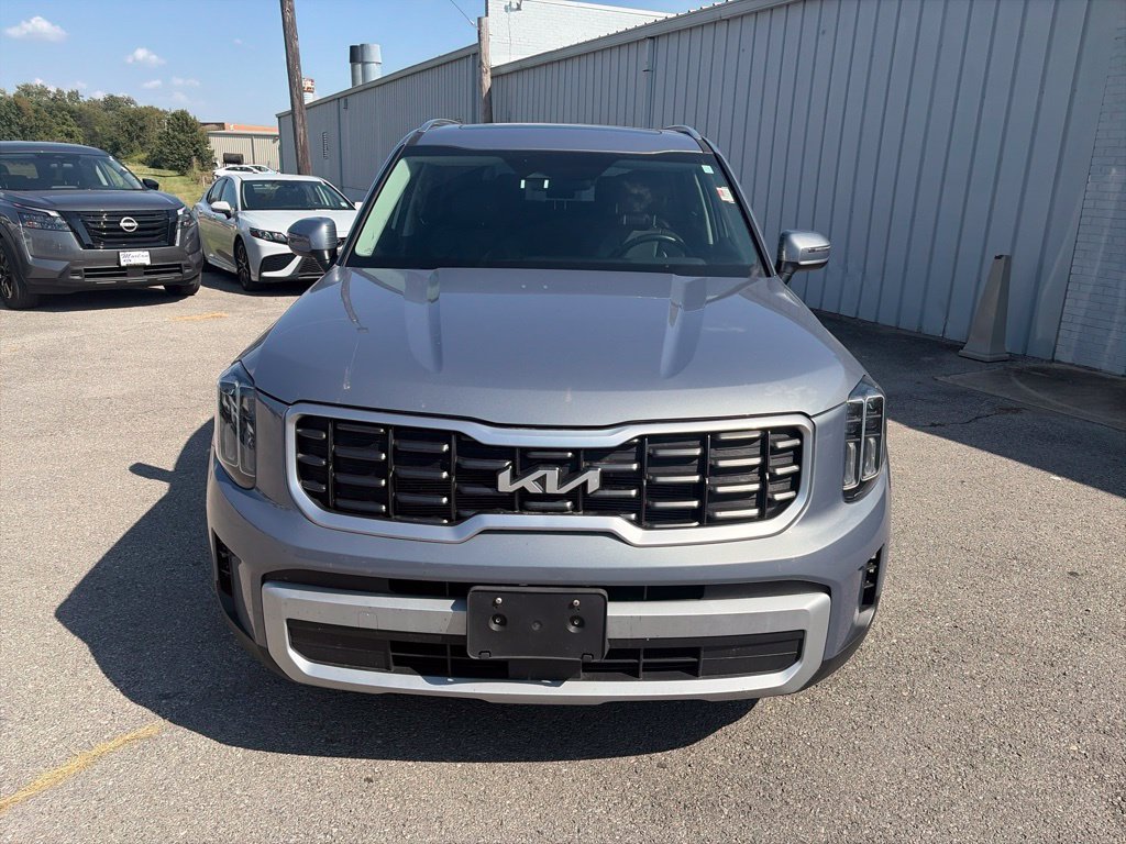 Used 2025 Kia Telluride S AWD/4WD image 9