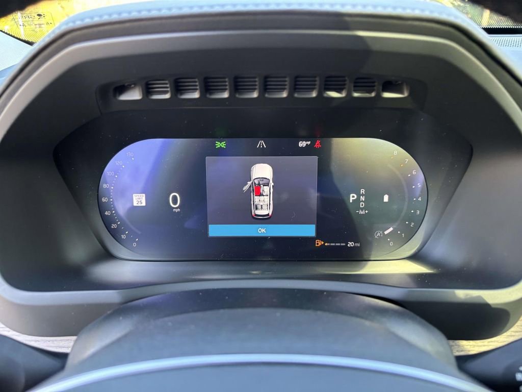 New 2026 Volvo XC90 B6 Plus image 16