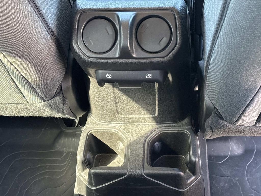 Used 2024 Jeep Gladiator Sport image 15