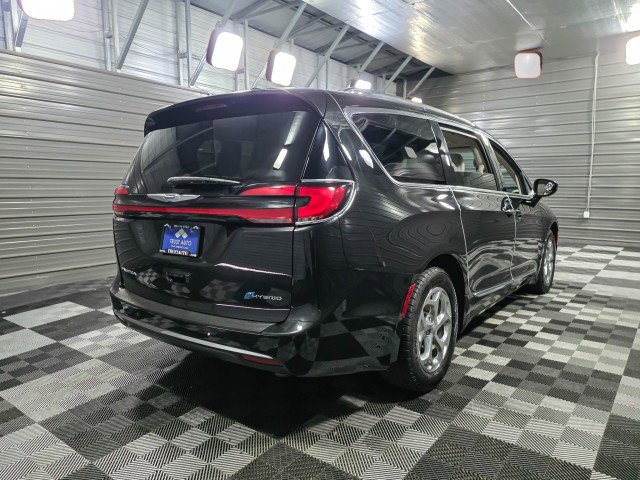 Used 2021 Chrysler Pacifica Limited image 5