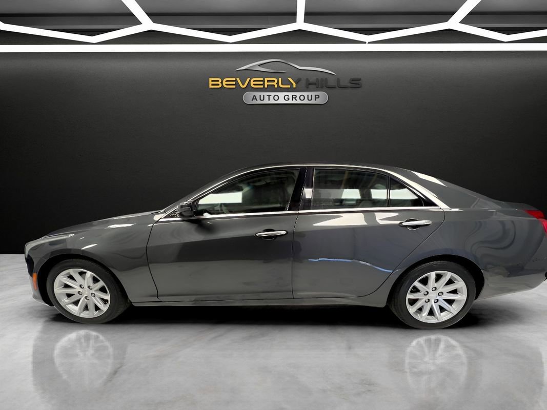 Used 2015 Cadillac CTS Luxury image 2