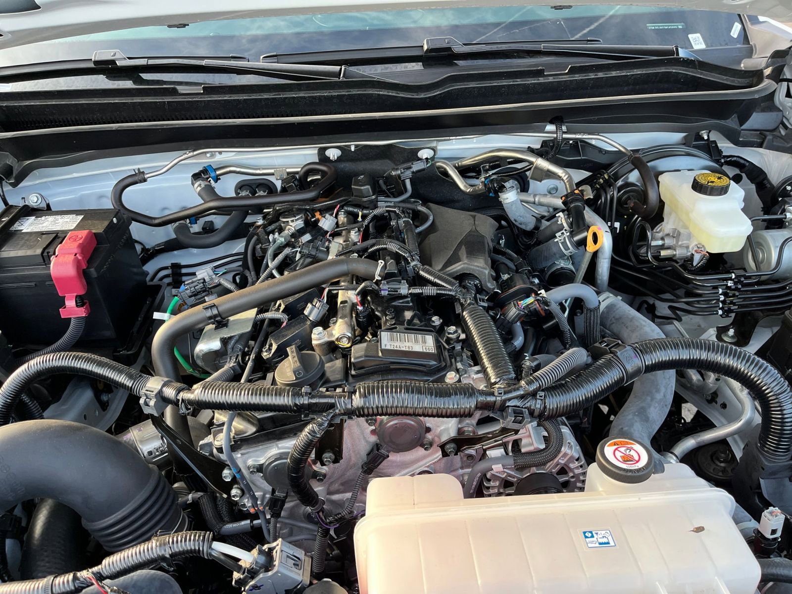 Used 2025 Toyota Tacoma TRD Off-Road image 33