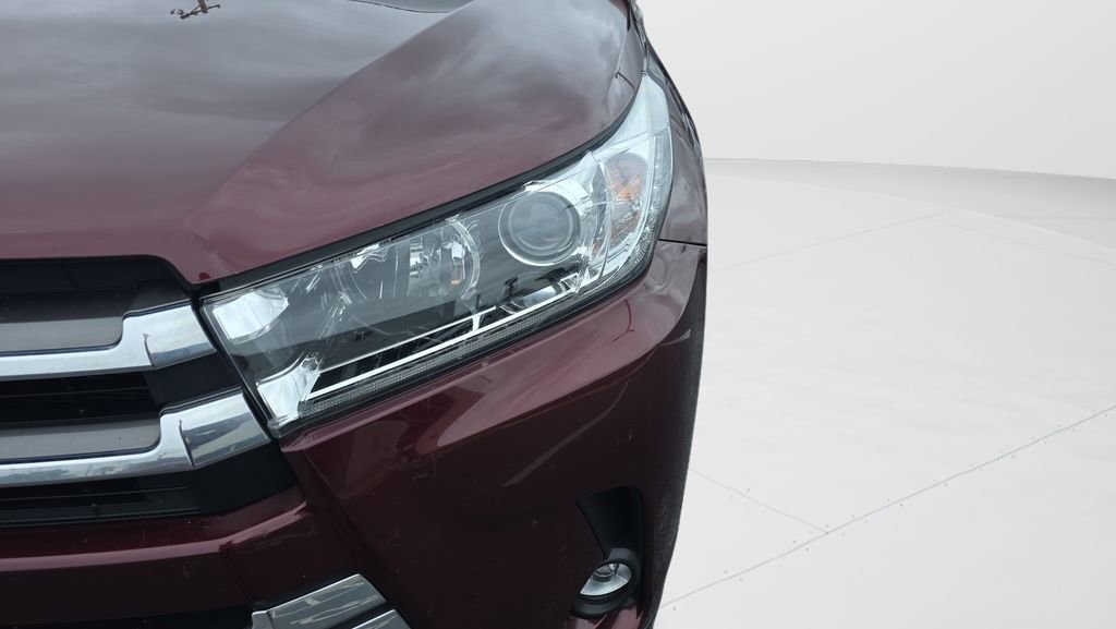 Used 2019 Toyota Highlander Limited Platinum image 25