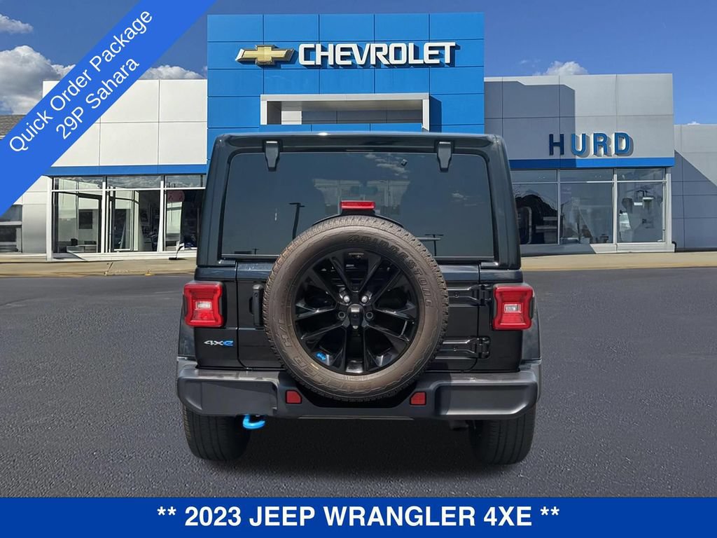 Used 2023 Jeep Wrangler Unlimited Sahara w/ Cold Weather Group AWD/4WD image 7