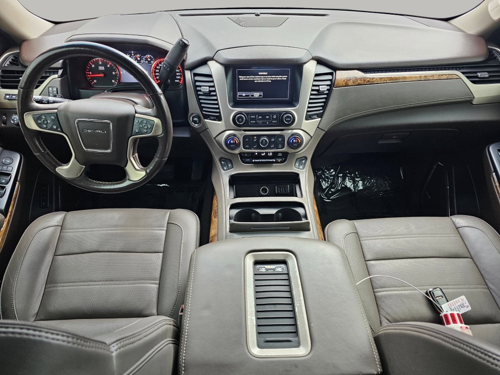 Used 2016 GMC Yukon XL Denali w/ Open Road Package image 2