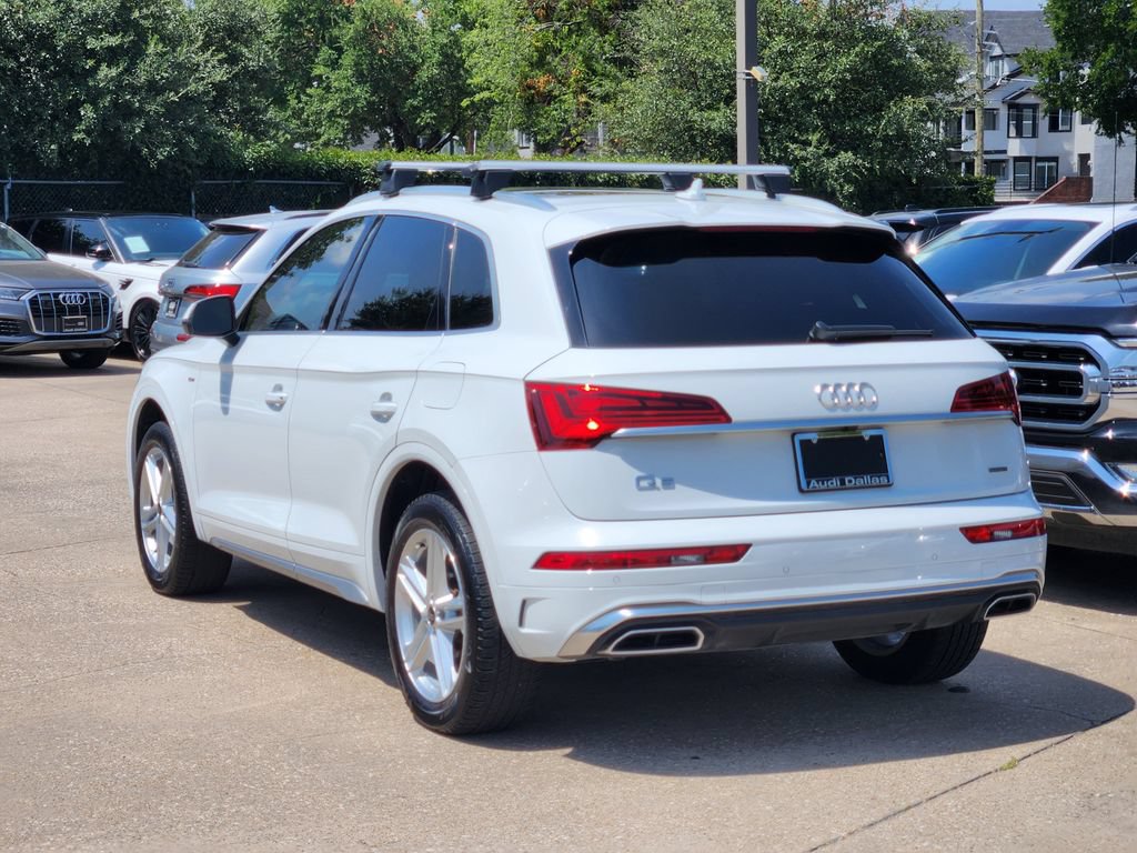 Certified 2024 Audi Q5 e Premium AWD/4WD image 8