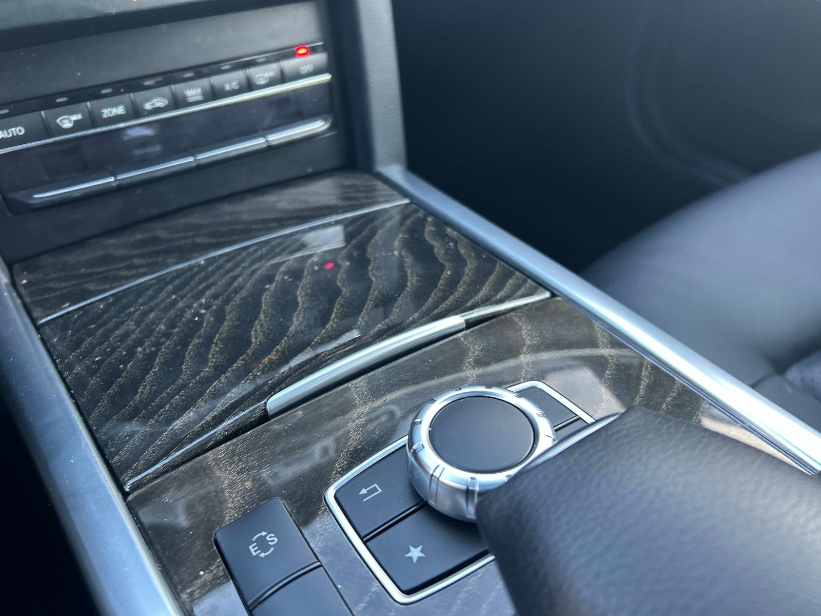 Used 2016 Mercedes-Benz E 350 Sedan image 34