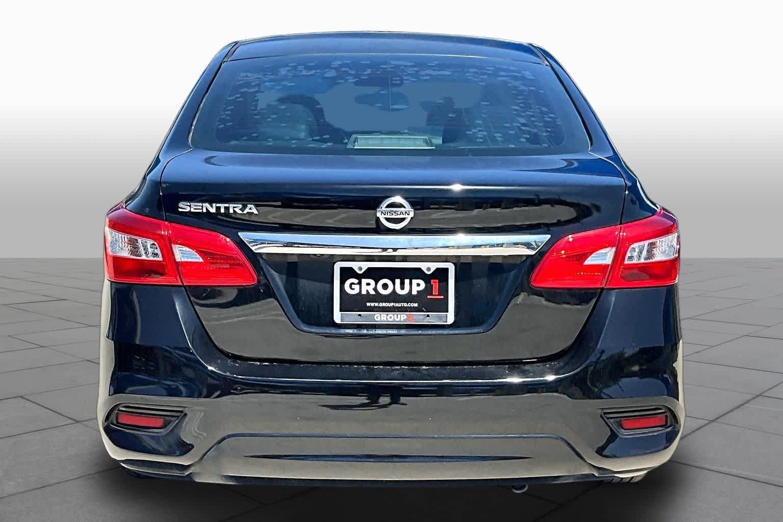 Used 2019 Nissan Sentra S FWD image 5