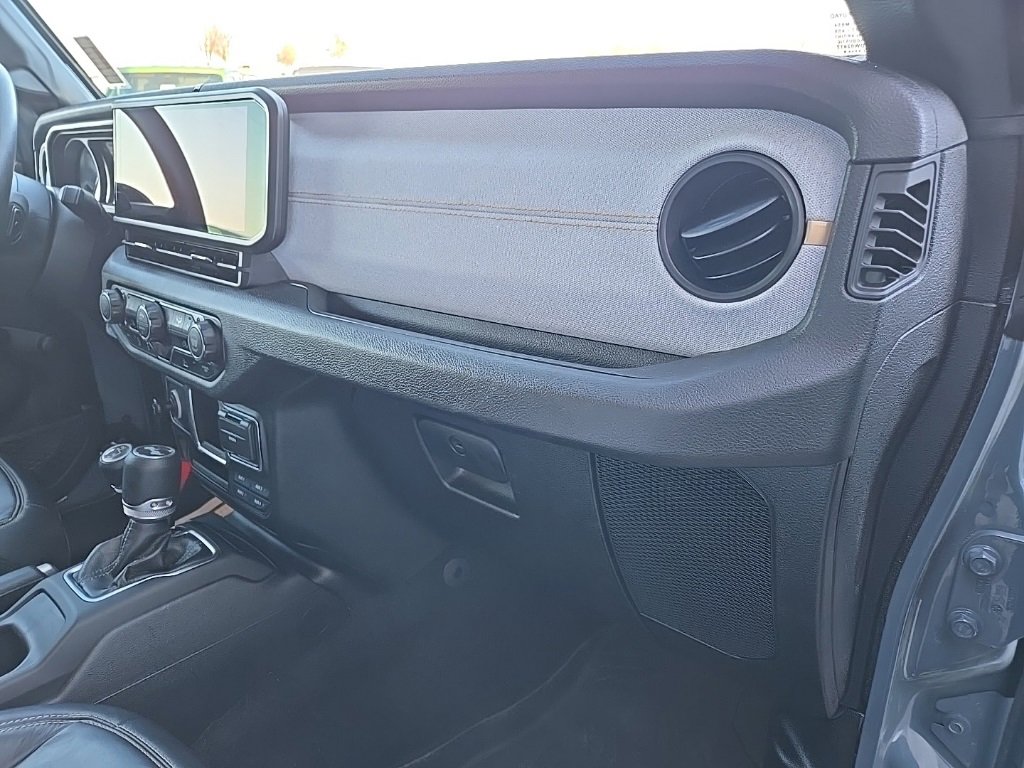 Used 2024 Jeep Wrangler Sport image 81