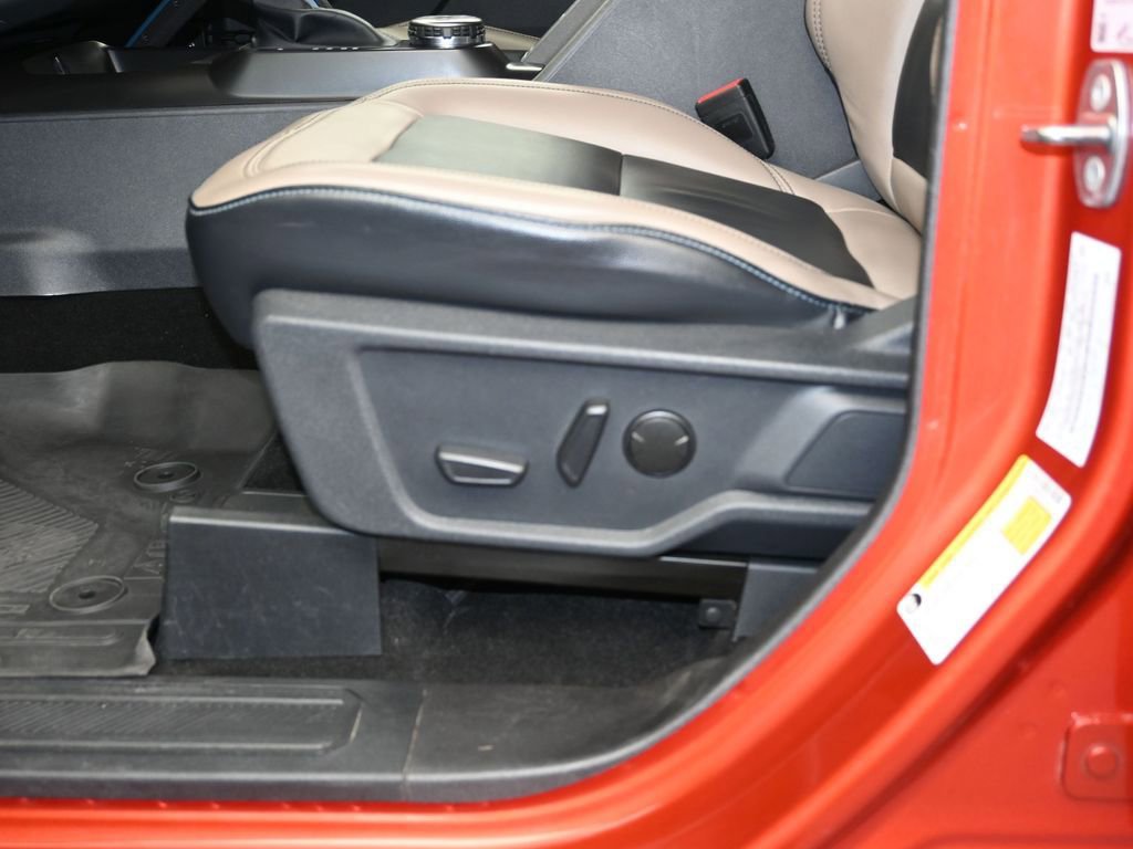 Used 2024 Ford Bronco Wildtrak image 22