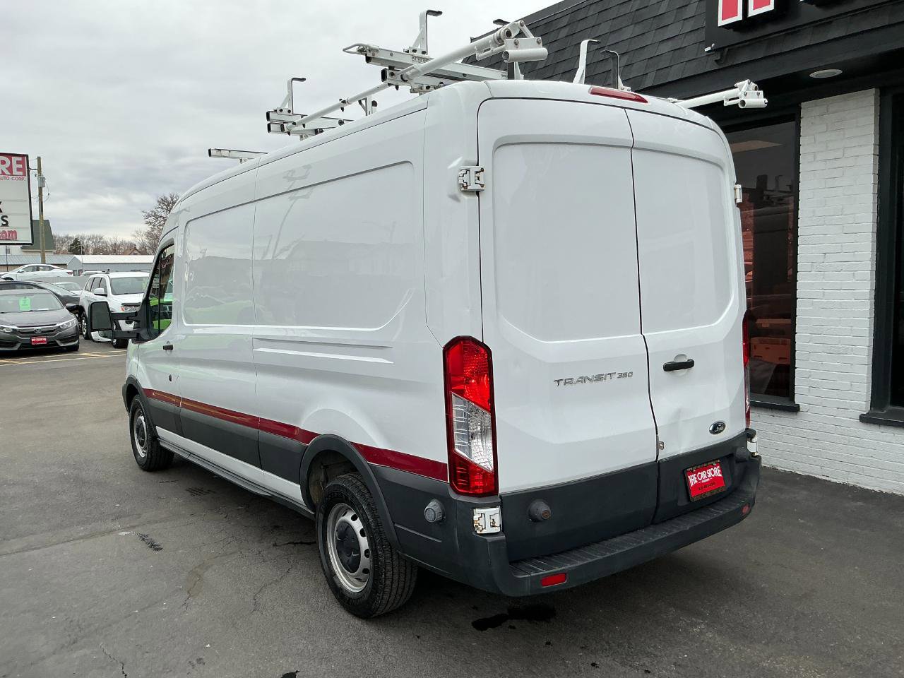 Used 2015 Ford Transit 350 148 Medium Roof image 5