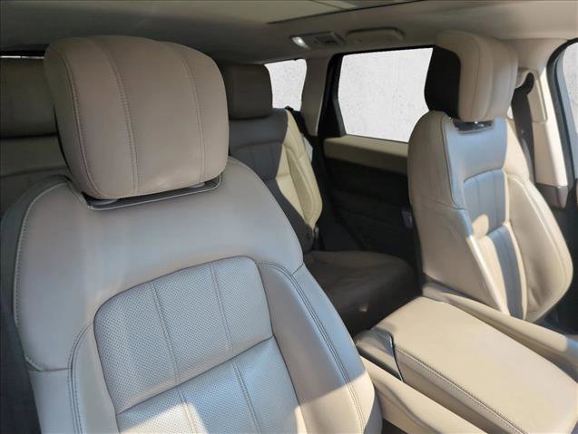 Used 2018 Land Rover Range Rover Sport HSE image 25